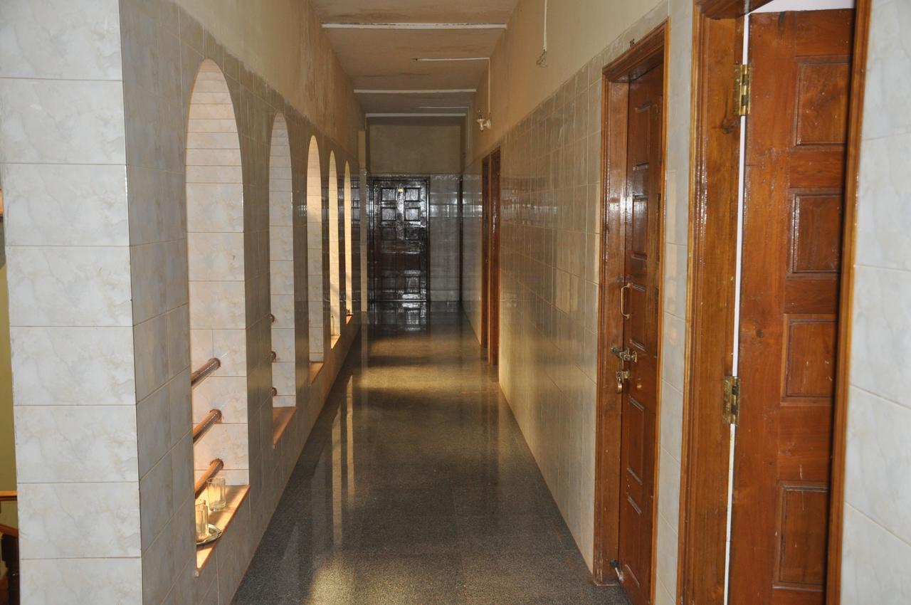 Hotel Gokarna International Gokarna (Karnataka) Ngoại thất bức ảnh